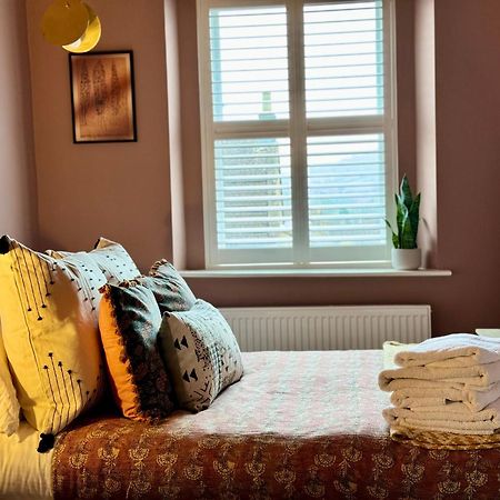 Luxury Cotswolds Cottage With Hot Tub Уинчкомб Екстериор снимка